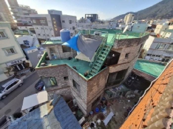 경상남도 사천시 서금동 61 근린주택 경매 사진 3