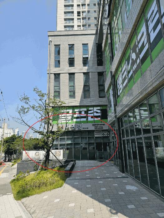 부산광역시 남구 문현동 1250 대연양우내안애퍼스트 근린생활시설1동 지6층근생1-1호 근린상가 경매 사진 3