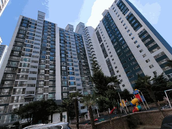 부산광역시 남구 대연동 245 대우그린아파트 102동 1층107호 아파트 경매 사진 4