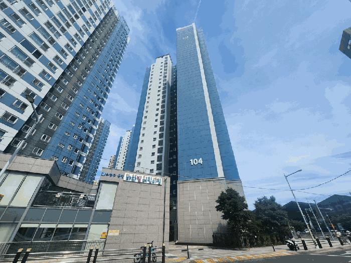부산광역시 수영구 민락동 773 이편한세상광안비치 104동 19층1901호 아파트 경매 사진 1