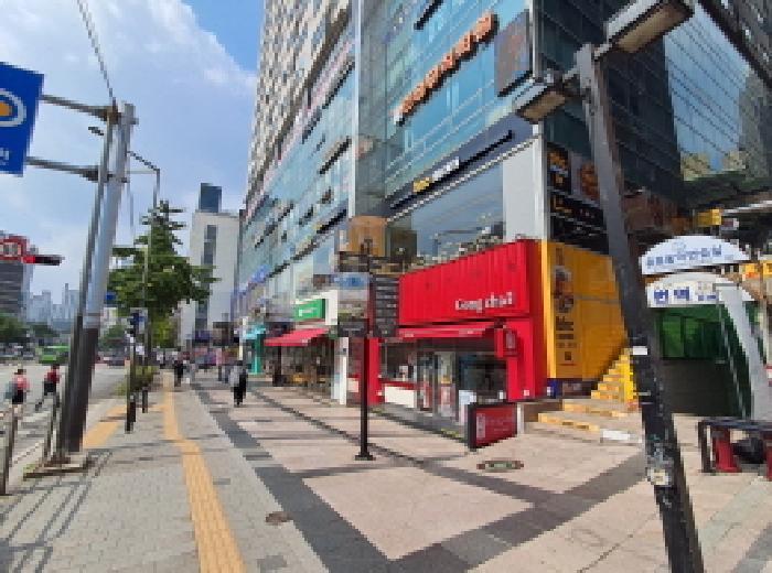 서울특별시 서대문구 창천동 29-81 신촌르메이에르타운5 2층201호 근린상가 경매 사진 11