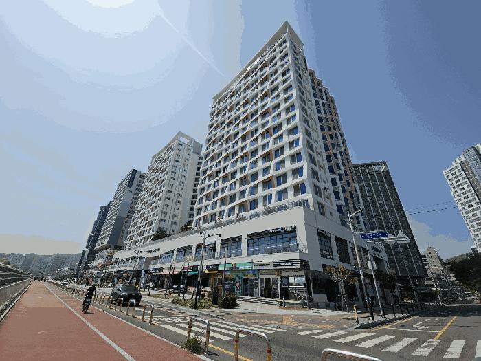 부산광역시 수영구 민락동 181-79 광안케이씨씨스위첸하버뷰 2층207호 근린상가 경매 사진 1