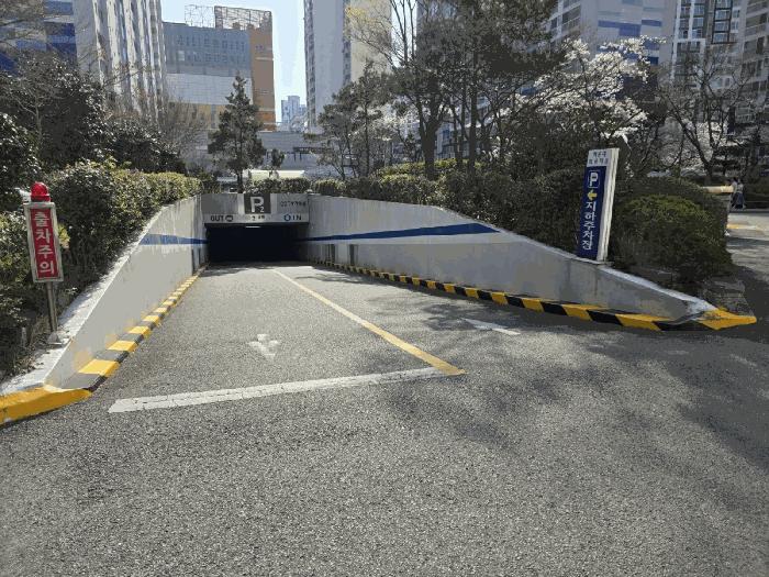 부산광역시 해운대구 좌동 1310 해운대화목타운 105동 8층802호 아파트 경매 사진 7