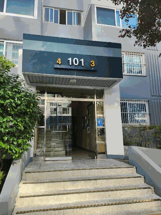 부산광역시 북구 화명동 733 화명현대아파트 101동 3층303호 아파트 경매 사진 2