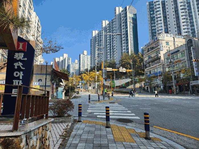 부산광역시 북구 화명동 733 화명현대아파트 101동 3층303호 아파트 경매 사진 7