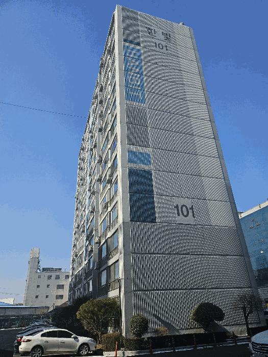 충청남도 공주시 신금1길 62-15, 101동 5층504호 (신관동,한빛아파트)구) 충청남도 공주시 신관동 280-3 아파트 경매 사진 2