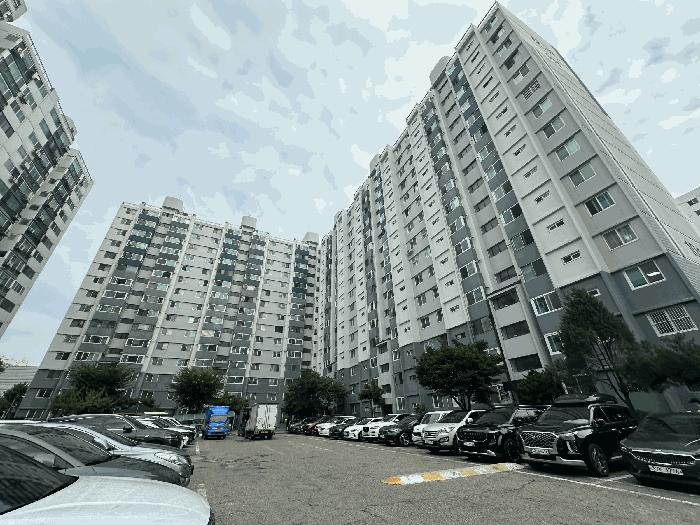 서울특별시 구로구 구로동 685-147 현대아파트 제101동 제13층 제1308호 아파트 경매 사진 1