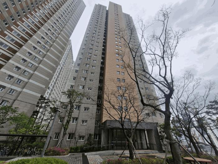 부산광역시 부산진구 전포동 908 서면아이파크 1단지 104동 27층2702호 아파트 경매 사진 2