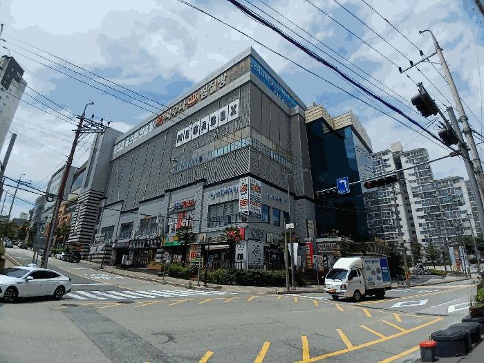 광주광역시 광산구 우산동 1587-1 콜롬버스월드 2층225-1호 근린상가 경매 사진 3