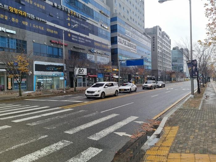 경기도 수원시 권선구 호매실로104번길 24-43, 4층410호 (호매실동,호매실중앙파크뷰주건축물제1동)구) 경기도 수원시 권선구 호매실동 1401 근린상가 경매 사진 4
