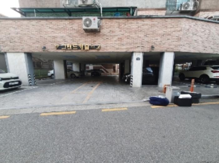 경기도 수원시 권선구 세화로169번길 11, 5층504호 (서둔동,그랜드캐슬)구) 경기도 수원시 권선구 서둔동 17-594 다세대(빌라) 경매 사진 9