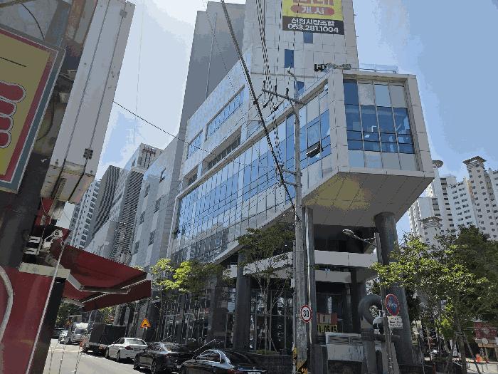 대구광역시 수성구 범어동 2262 범어더리브스퀘어 1층123호 근린상가 경매 사진 2