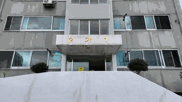 경상남도 거제시 옥포동 815-10 협동아름아파트 가동 10층1002호 아파트 경매 사진 2