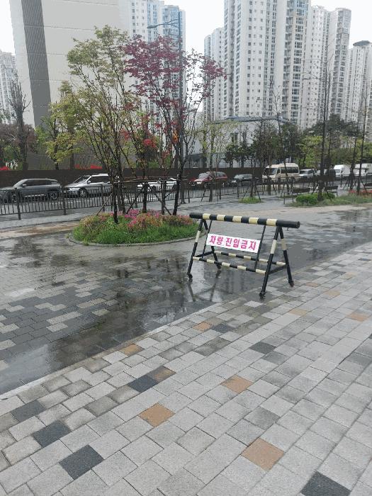 경기도 안양시 만안구 안양동 1432 안양아이에스비즈타워센트럴 지층비239호 근린상가 경매 사진 2