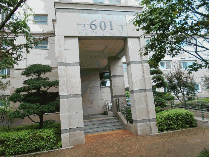 부산광역시 북구 화명동 2324 화명롯데캐슬카이저 601동 3층301호 아파트 경매 사진 2