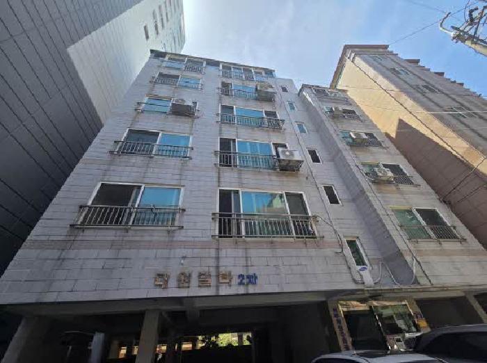 부산광역시 부산진구 부전동 423-9 2층201호 아파트 경매 사진 4