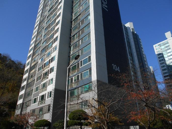 부산광역시 사하구 다대로 473, 104동 7층703호 (다대동,다대포현대아파트)구) 부산광역시 사하구 다대동 120-1 아파트 경매 사진 3