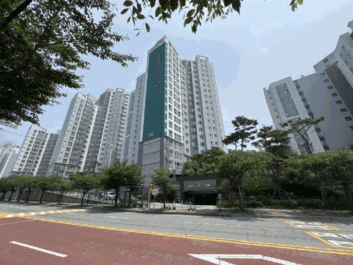 경상남도 창원시 진해구 안골동 375 창원마린2차푸르지오 107동 7층701호 아파트 경매 사진 1