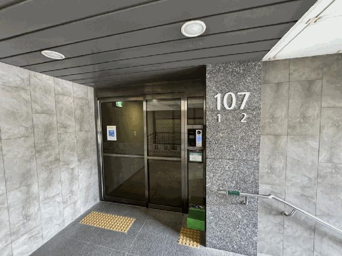 경상남도 창원시 진해구 안골동 375 창원마린2차푸르지오 107동 7층701호 아파트 경매 사진 3