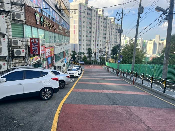 부산광역시 사상구 백양대로934번길 24, 5동 지하층지하1호 (모라동,삼정그린코아)구) 부산광역시 사상구 모라동 334 근린상가 경매 사진 4