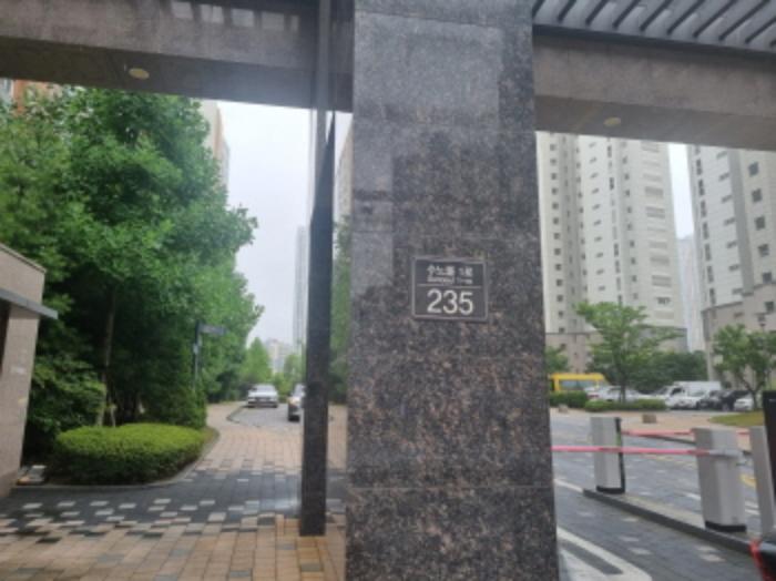 경기도 화성시 수노을1로 235, 101동 1층101호 (새솔동,더펠리체휴먼빌)구) 경기도 화성시 만세구 새솔동 23 아파트 경매 사진 4