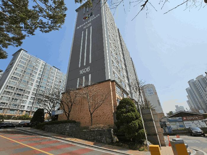 경기도 용인시 기흥구 동백동 574 호수마을월드메르디앙 1606동 3층302호 아파트 경매 사진 4