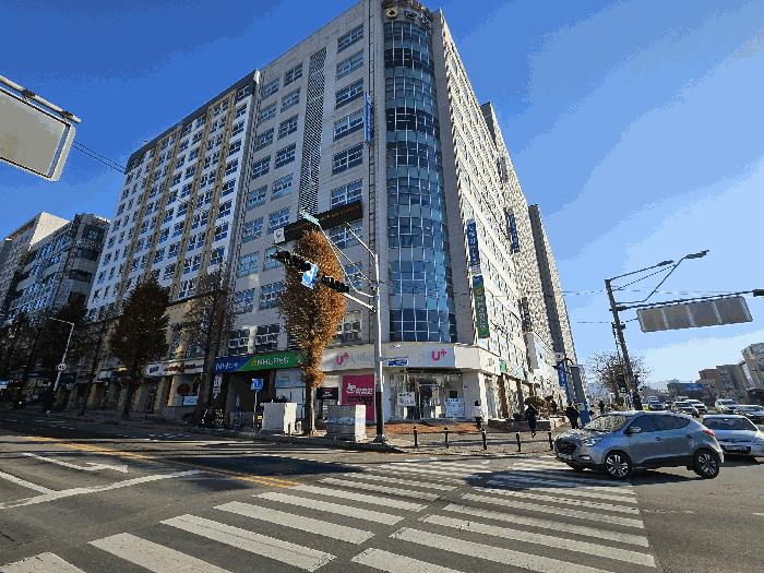 충청남도 천안시 서북구 성정동 1437 충남타워 1동 8층801호 근린상가 경매 사진 1