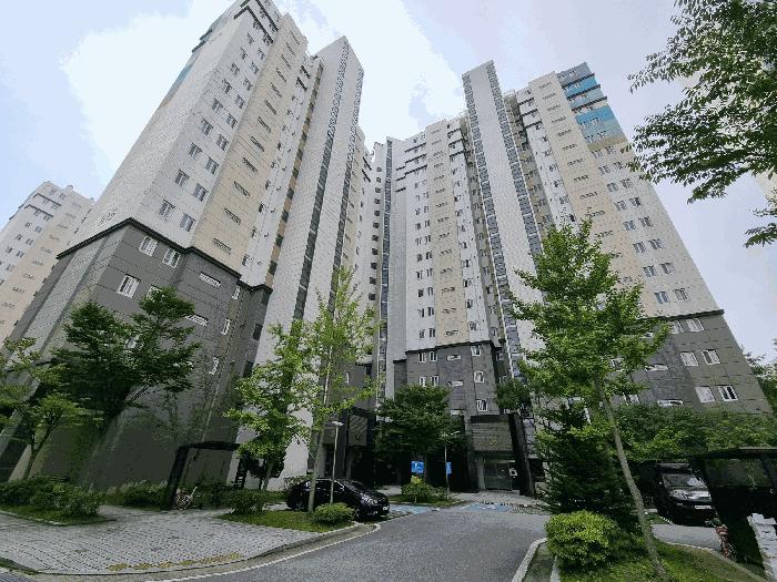 충북 충주시 아파트