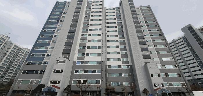 충청남도 천안시 서북구 성환읍 매주리 244-13 부영아파트 203동 2층201호 아파트 경매 사진 1