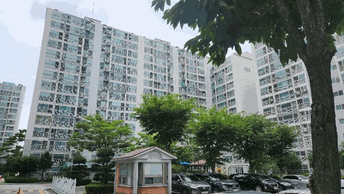 충청남도 천안시 서북구 백석동 919 백석벽산블루밍1차아파트 103동 1층105호 아파트 경매 사진 1