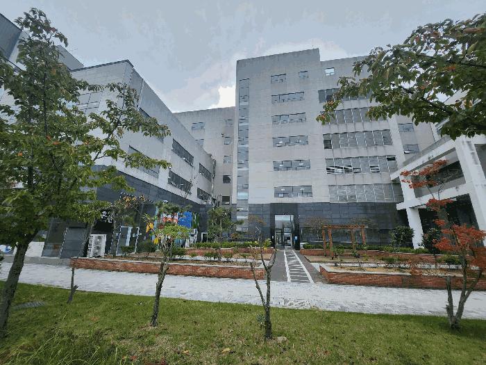 부산광역시 강서구 명지동 3586-2 플러스존 1동 2층210호 근린상가 경매 사진 4