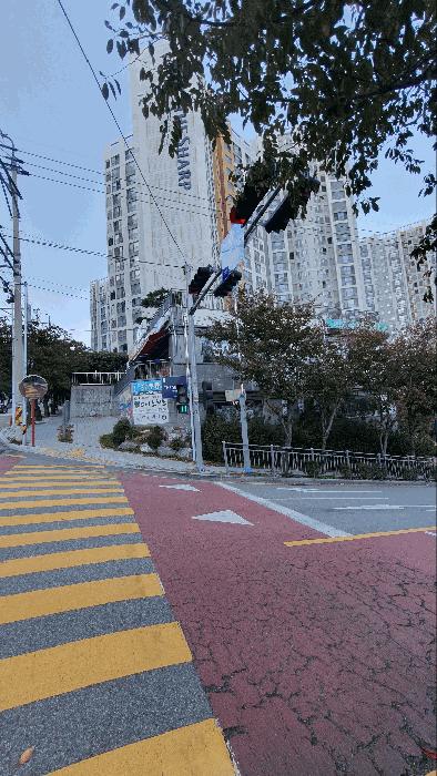 부산광역시 서구 서대신동3가 769 대신더샵 101동 16층1601호 아파트 경매 사진 2