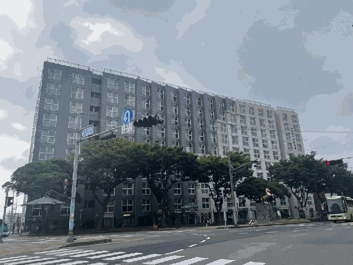 제주특별자치도 제주시 일도이동 602-1 제주신항코아루디펠리체 2층 239호 오피스텔 경매 사진 2