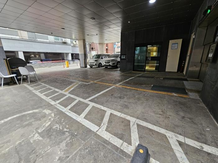 인천광역시 미추홀구 미추로58번길 12, 2층203호 (숭의동,메트로칸)구) 인천광역시 미추홀구 숭의동 148-58 근린상가 경매 사진 1