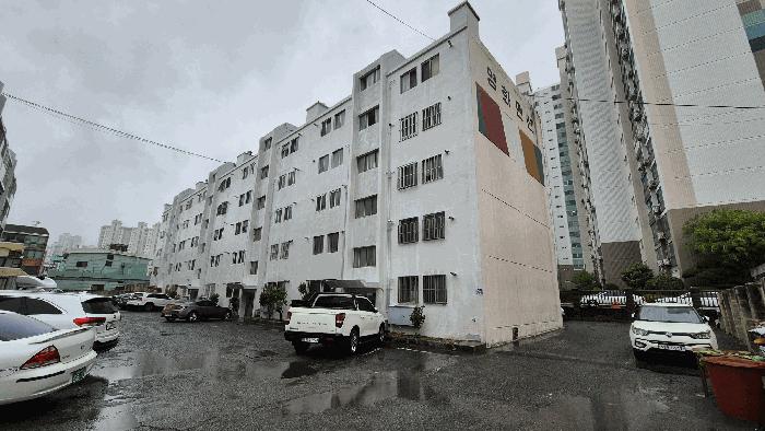 부산광역시 동래구 수안동 32-2 5층503호 아파트 경매 사진 6