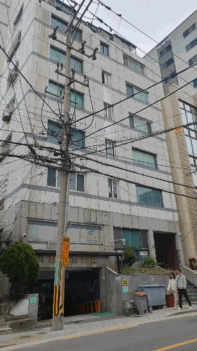 부산광역시 동구 초량동 121-7 서전오피스텔 2층206호 오피스텔 경매 사진 2