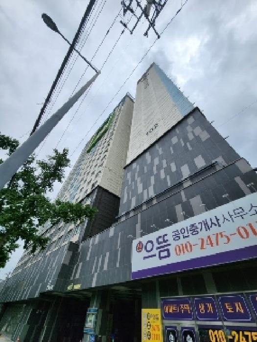 광주광역시 서구 화정동 1708 화정동도나우프리아파트 1층101호 근린상가 경매 사진 2