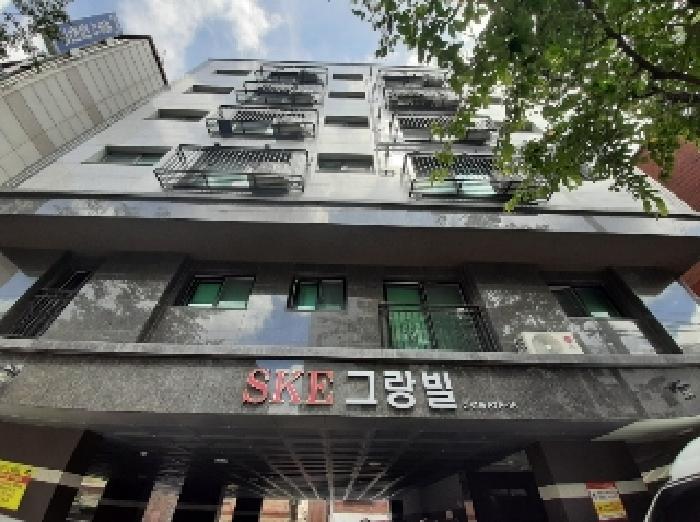 서울특별시 양천구 신정동 878-16 에스케이이그랑빌 제4층 제402호 다세대(빌라) 경매 사진 8