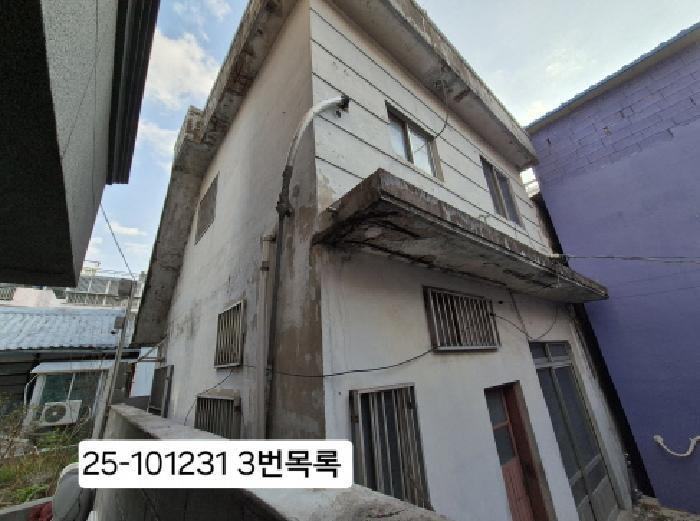 부산광역시 서구 충무동2가 26-2 근린주택 경매 사진 9