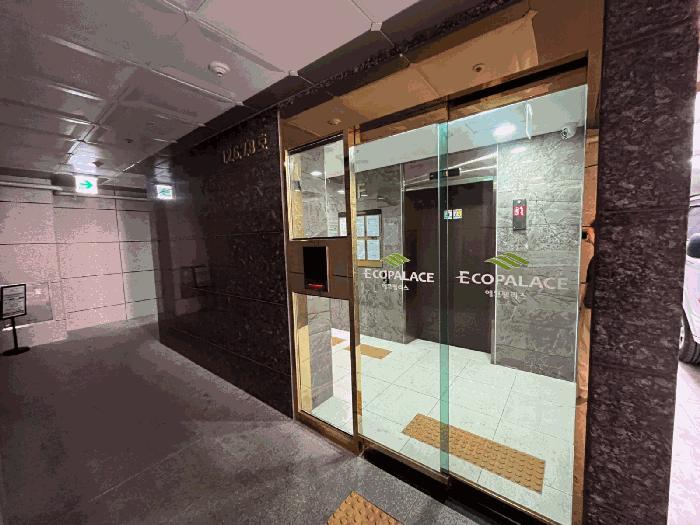부산광역시 서구 충무동1가 29-8 충무6차에코팰리스 2층206호 아파트 경매 사진 4