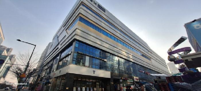 인천광역시 서구 청라에메랄드로 99, 1층 028호 (연희동,지젤엠청라)구) 인천광역시 서구 청라동 165-12 근린상가 경매 사진 1