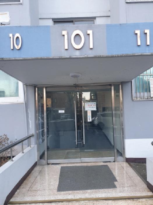 서울특별시 성동구 둘레15길 7, 101동 17층 1711호 (성수동2가,청구강변아파트)구) 서울특별시 성동구 성수동2가 712 아파트 경매 사진 4