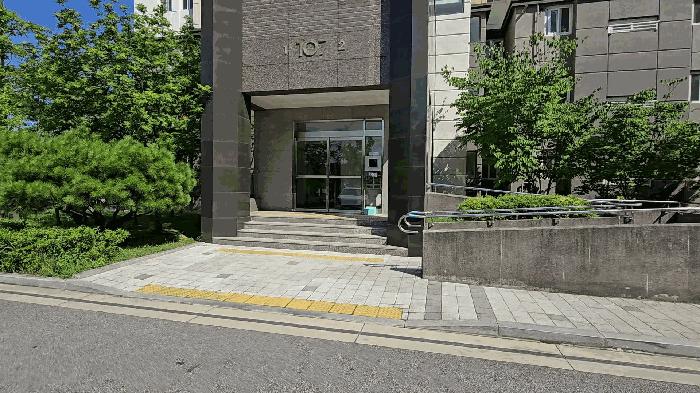 충청북도 충주시 중앙탑면 용전리 696 신우희가로아파트 107동 4층401호 아파트 경매 사진 2