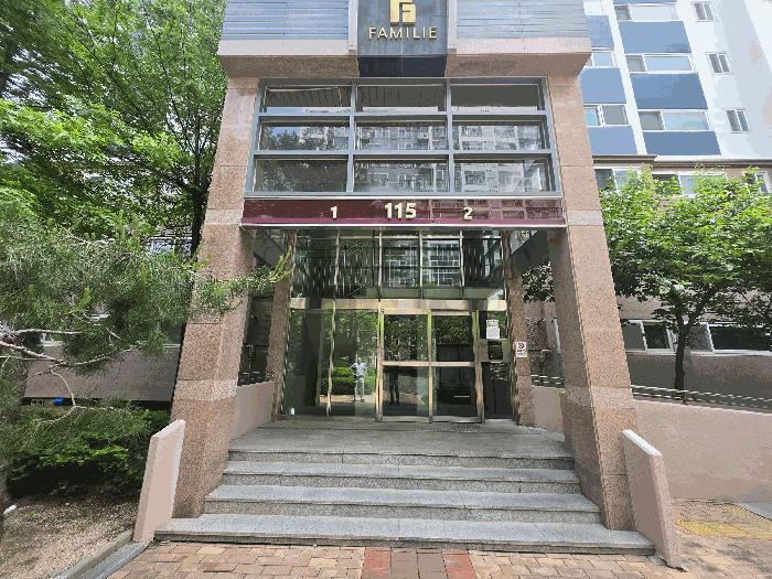경상북도 경산시 옥곡동 85-1 성암산신동아파밀리에아파트 115동 2층202호 아파트 경매 사진 1