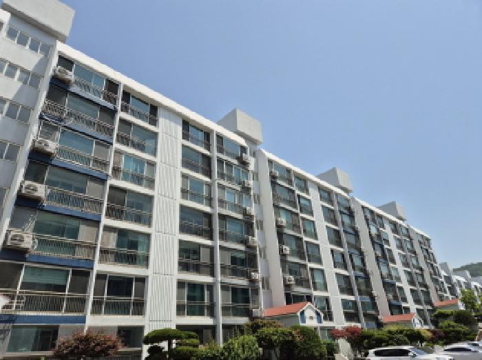 울산광역시 북구 연암동 370 엘지진로아파트 105동 2층205호 아파트 경매 사진 2