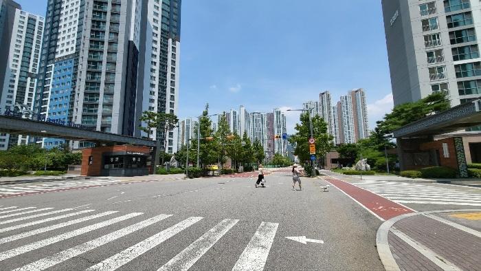 인천광역시 연수구 컨벤시아대로274번길 35, 2203동 24층2402호 (송도동,송도더샵마스터뷰22블럭)구) 인천광역시 연수구 송도동 111 아파트 경매 사진 6