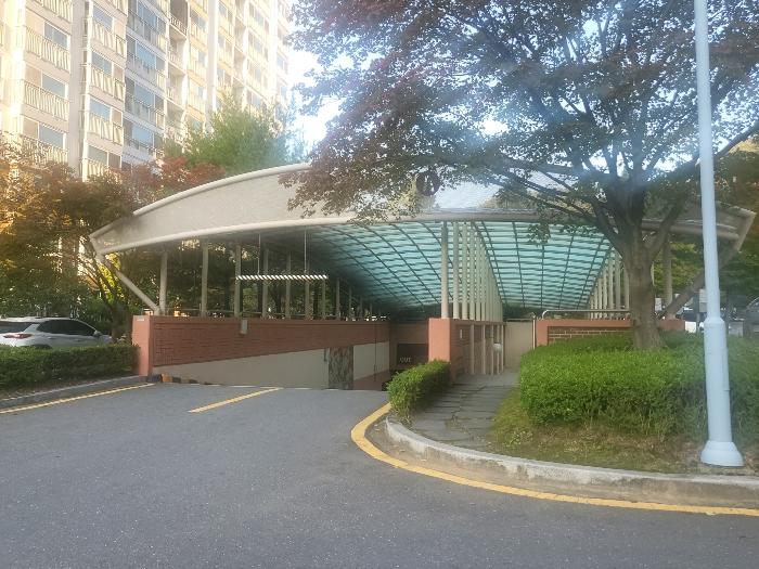 대전광역시 동구 동구청로 35, 202동 14층1404호 (대성동,은어송마을2차코오롱하늘채)구) 대전광역시 동구 대성동 130 아파트 경매 사진 5