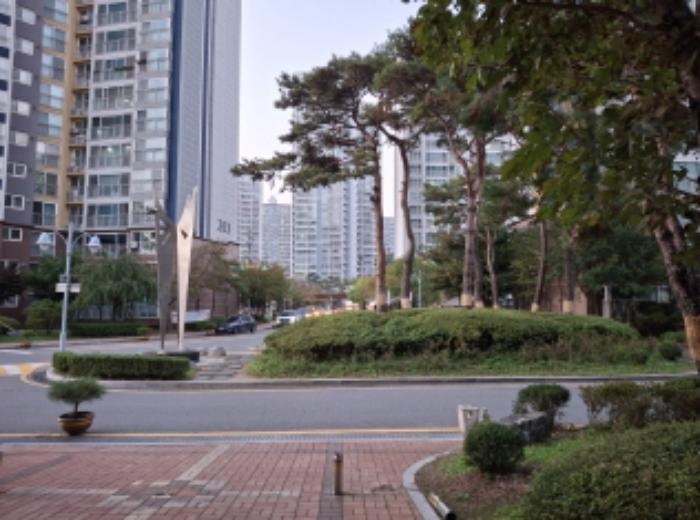대전광역시 동구 동구청로 35, 202동 14층1404호 (대성동,은어송마을2차코오롱하늘채)구) 대전광역시 동구 대성동 130 아파트 경매 사진 7