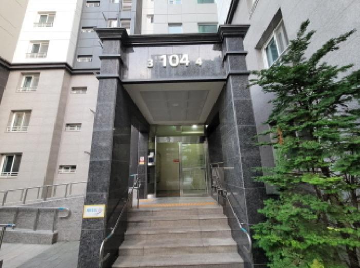 경기도 김포시 걸포1로 40, 104동 4층 404호 (걸포동, 한강파크뷰우방아이유쉘)구) 경기도 김포시 걸포동 294-38 아파트 경매 사진 3