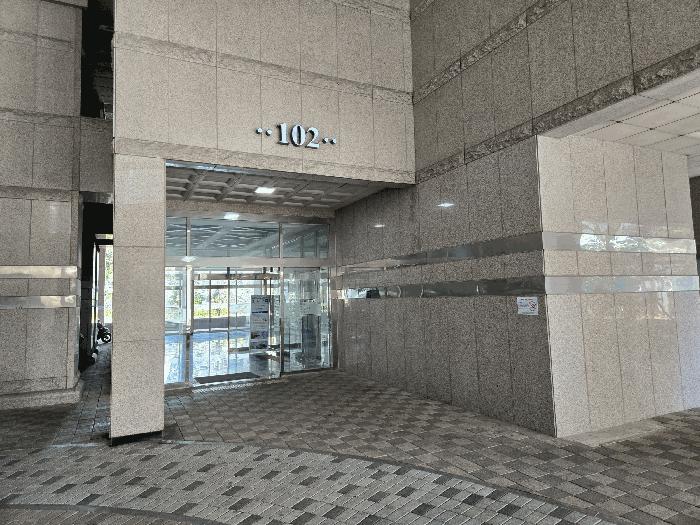 부산광역시 동구 범일동 830-296 진흥마제스타워범일 102동 12층2412호 아파트 경매 사진 2
